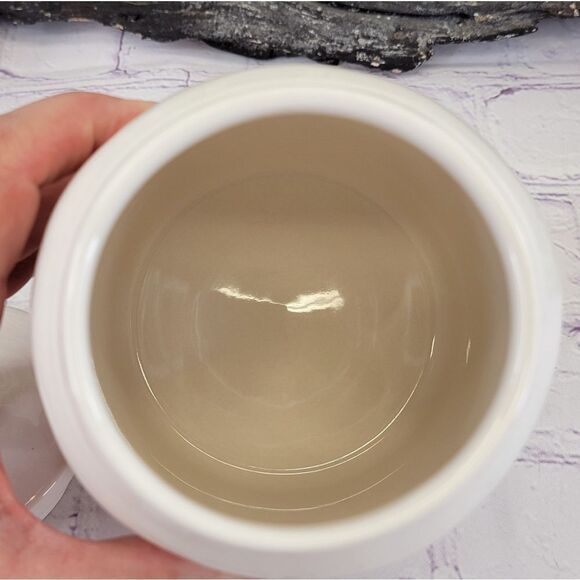 Rae Dunn HELLO SUMMER Ceramic Canister w/ Sea Shell Lid - Picture 4 of 9